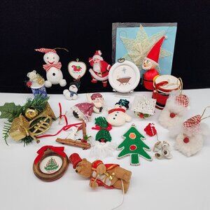 Vintage Christmas Ornaments Lot Handmade Felt Santa Snowman Bear Angel Tree Deco